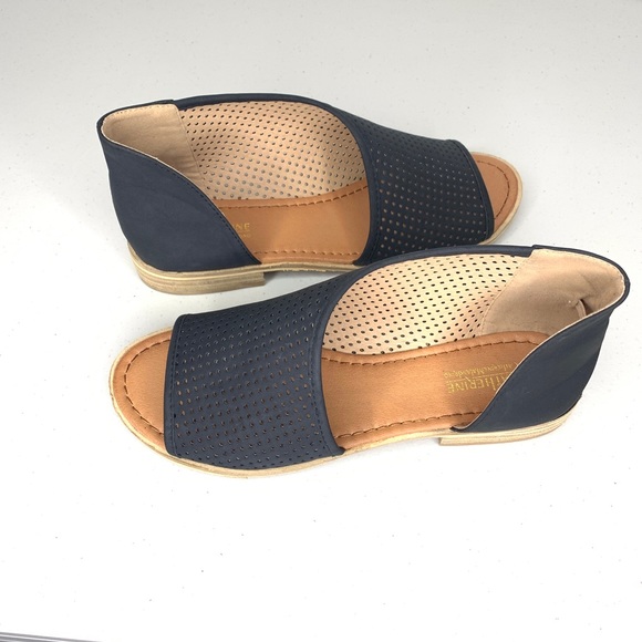 Catherine Malandrino Shoes - Catherine Malandrino Perforated Replay  Nubu NWOT